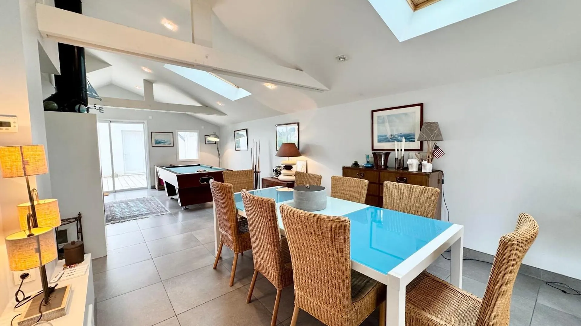 Spacieuse Maison Contemporaine - 500M Des Plages キブロン